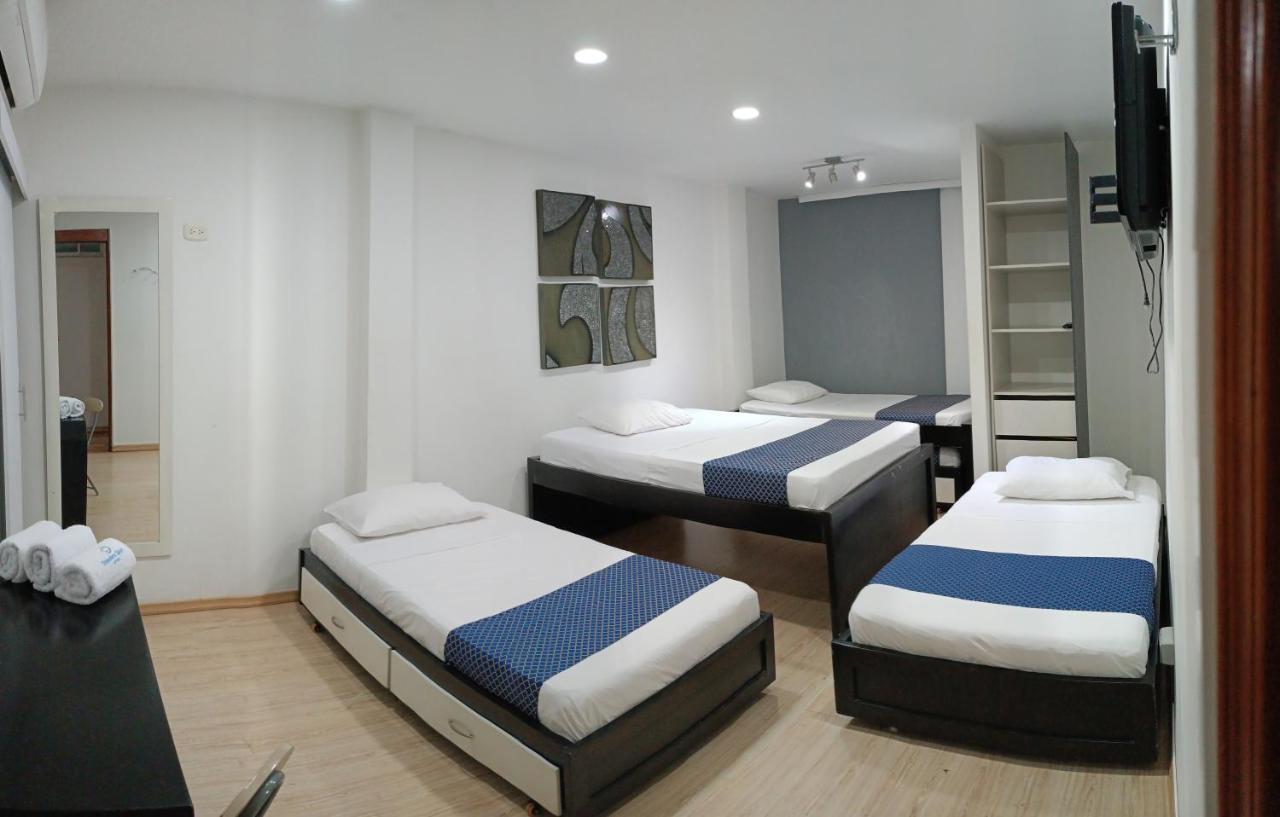Hotel Travelers Sport كالي المظهر الخارجي الصورة